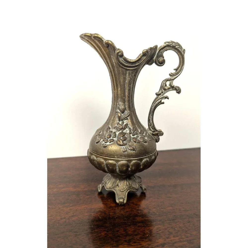 Vintage Italian Ornate Ewer Vase Floral Relief Rococo Victorian Style Brass 7